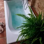 Ognivolta Gæstehus 4*