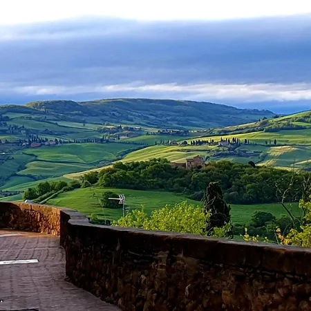 Ognivolta Gæstehus Pienza