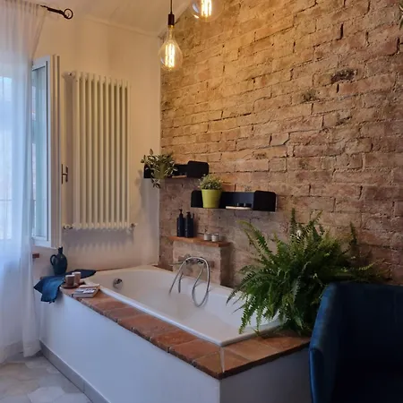 Ognivolta בית הארחה