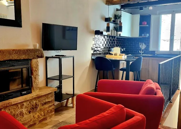 Ognivolta 게스트하우스 피엔자